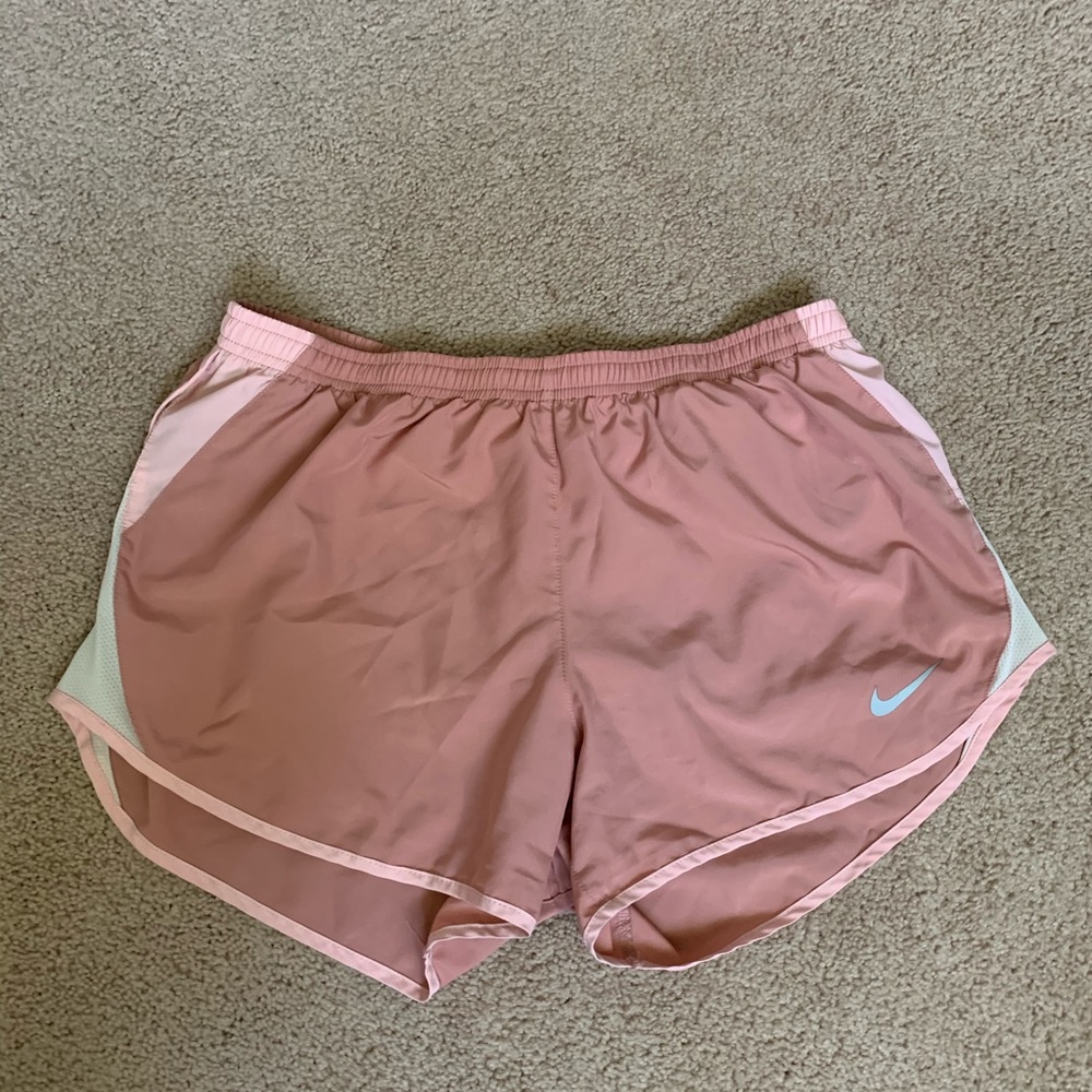Womens Nike Tempo Shorts